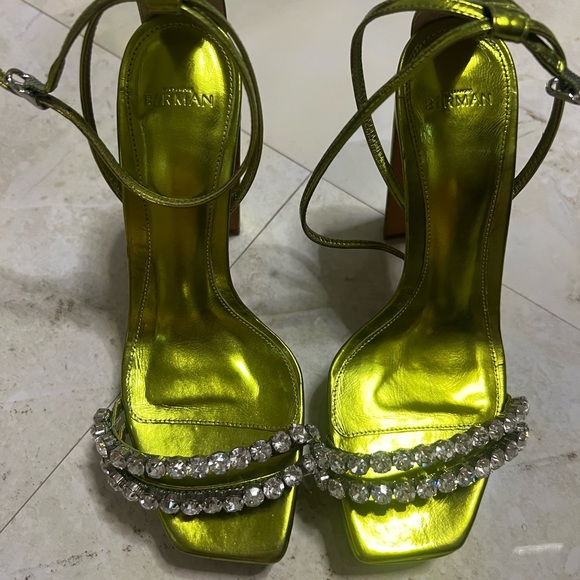 Alexandre Birman Metallic Lime Heels with Crystal Embellishments - Picture 1 of 3